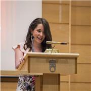 Profesora de Latín y Lengua Castellana y Literatura